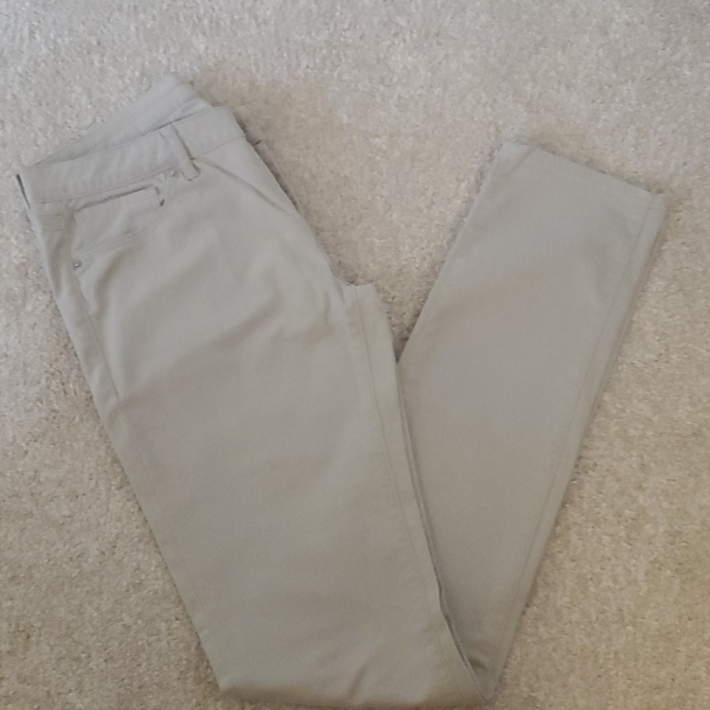 Uniqlo Skinny leg Pants
